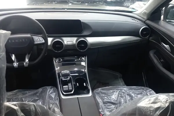 لاماری، ایما