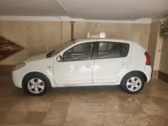 رنو، ساندرو