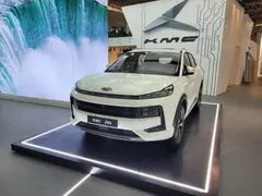 کی ام سی، SR6