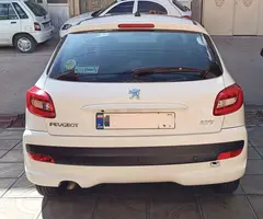 پژو، 207