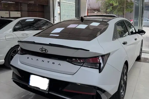 هیوندای  النترا