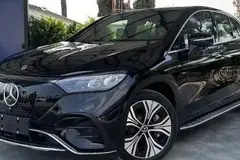بنز، EQE SUV