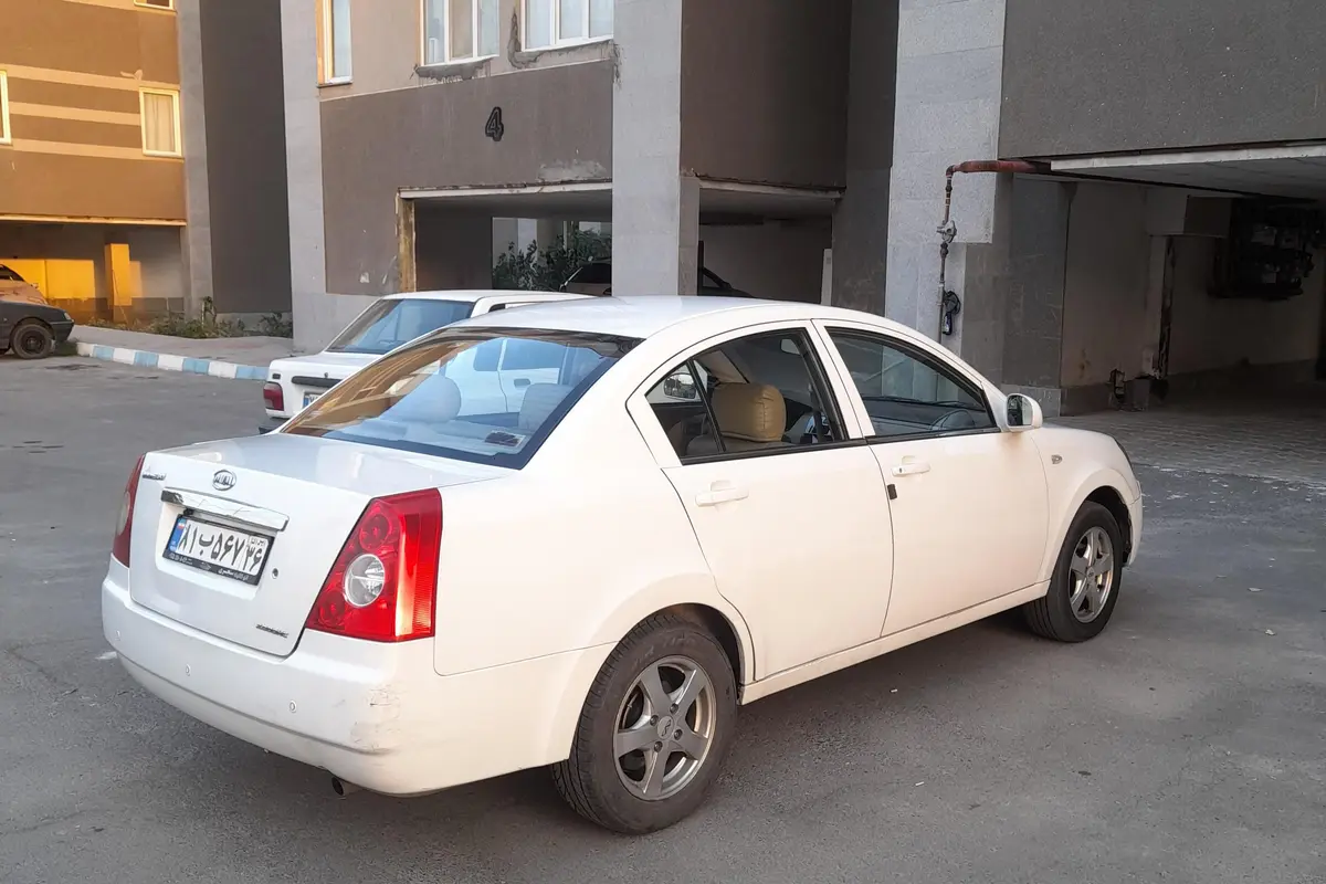 ام وی ام،  530