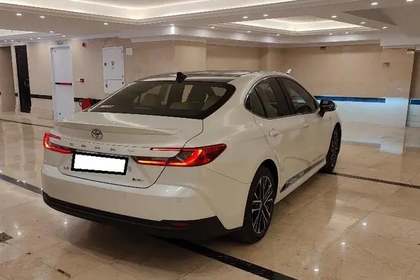 تویوتا، کمری هیبرید