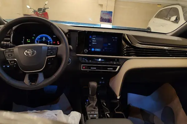 تویوتا، کمری هیبرید