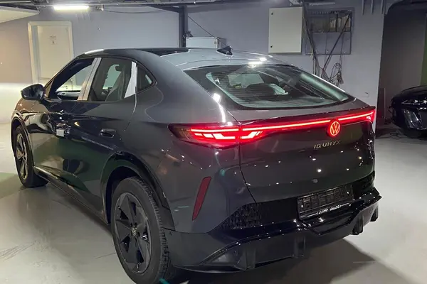 فولکس، آی دی یونیکس