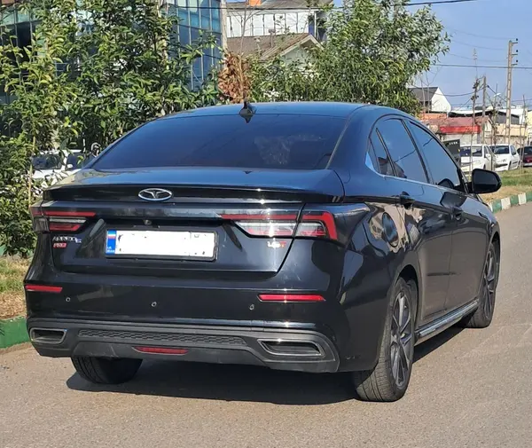 فونیکس، آریزو 6 پرو