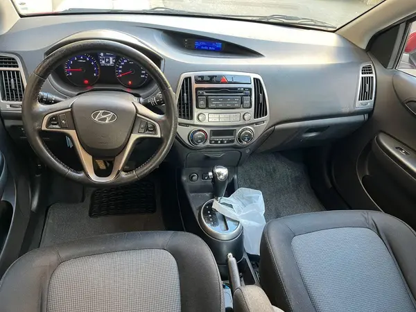 هیوندای، i20