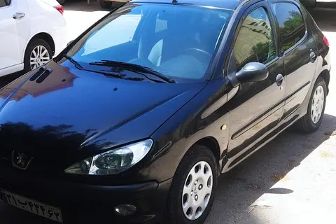 پژو، 206