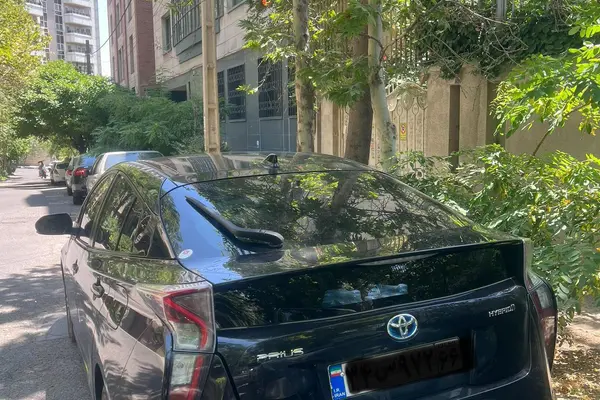 تویوتا  پریوس