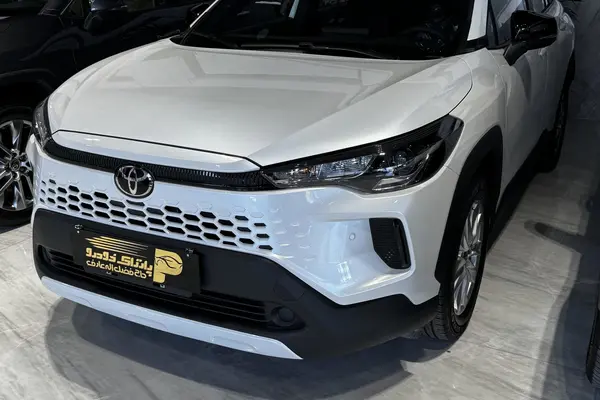 تویوتا، کرولا کراس هیبرید