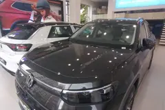 فولکس، تایرون L