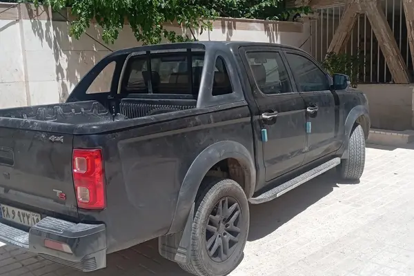 کی ام سی  T8
