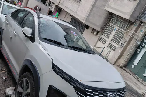ام وی ام، X33 کراس