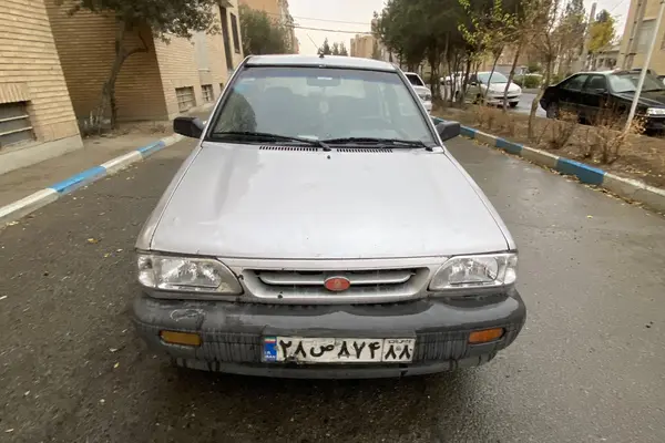 پراید، صندوق دار