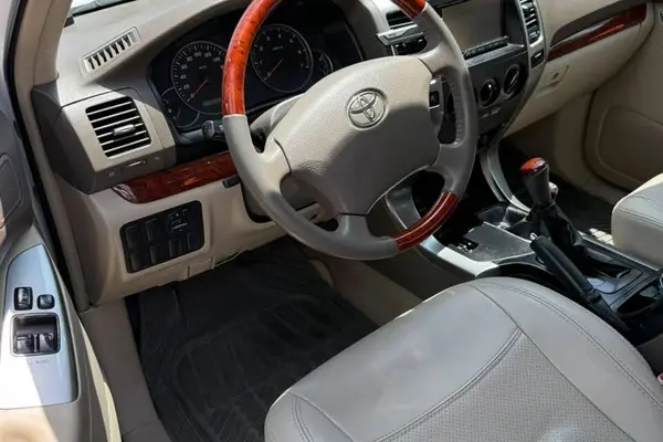 تویوتا  پرادو دو در