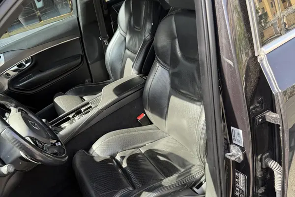 ولوو  XC90