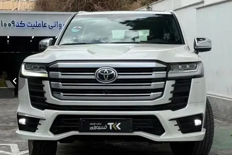 تویوتا، لندکروز چهار در