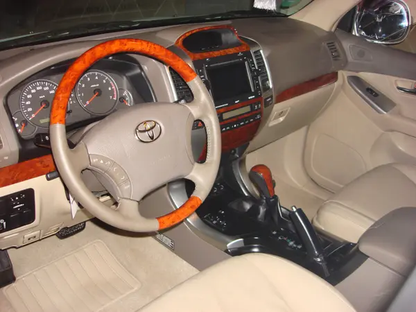 تویوتا، پرادو  چهار در