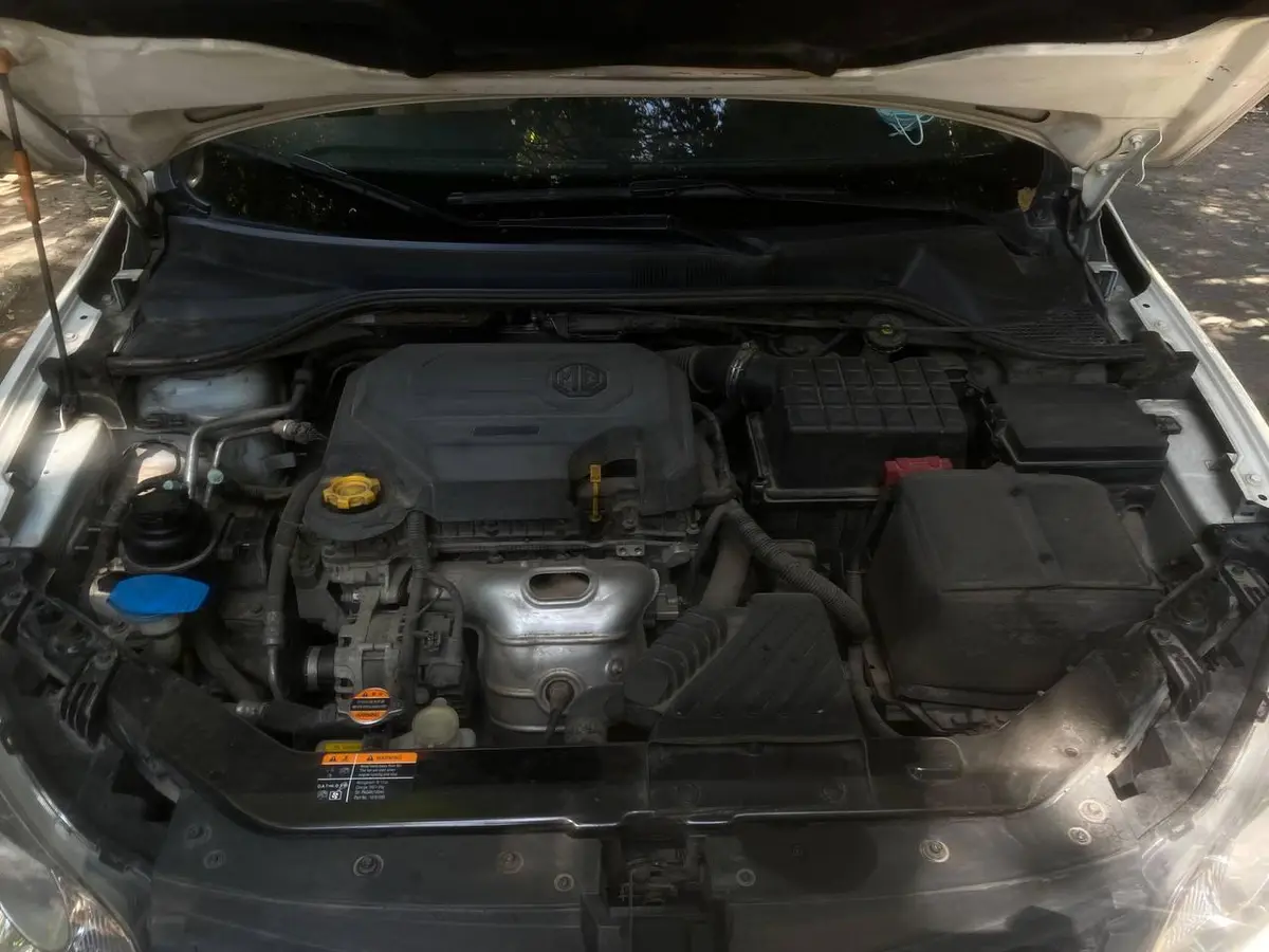 ام جی،  350