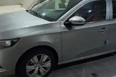 تارا، اتوماتیک V4