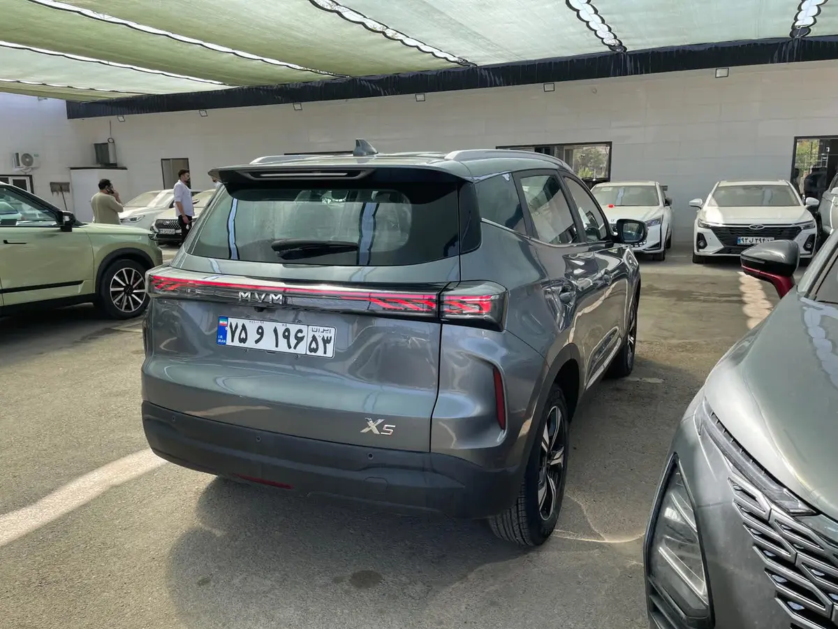 ام وی ام،  X5