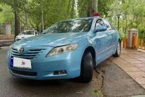 تویوتا  کمری