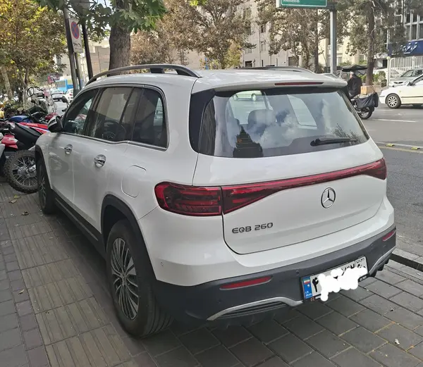 بنز، کلاس EQB