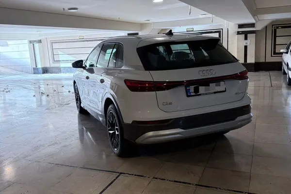 آئودی، Q5 e-tron