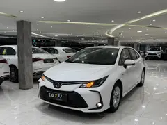 تویوتا، کرولا کراس هیبرید