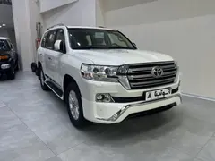 تویوتا، لندکروز چهار در