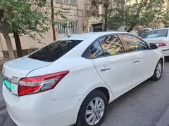تویوتا، یاریس صندوق دار