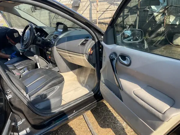 رنو، مگان (مونتاژ)