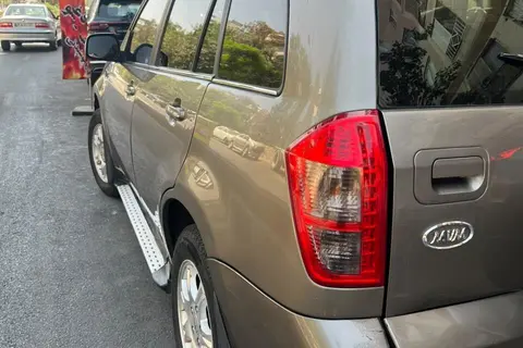 ام وی ام، X33 کراس