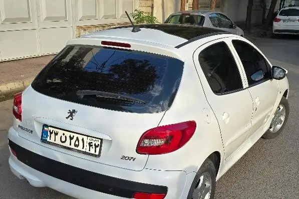 پژو  207