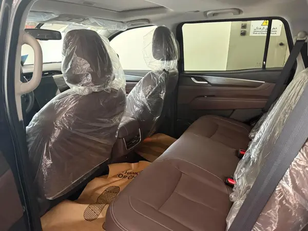 پیش فروش نیسان، ترا