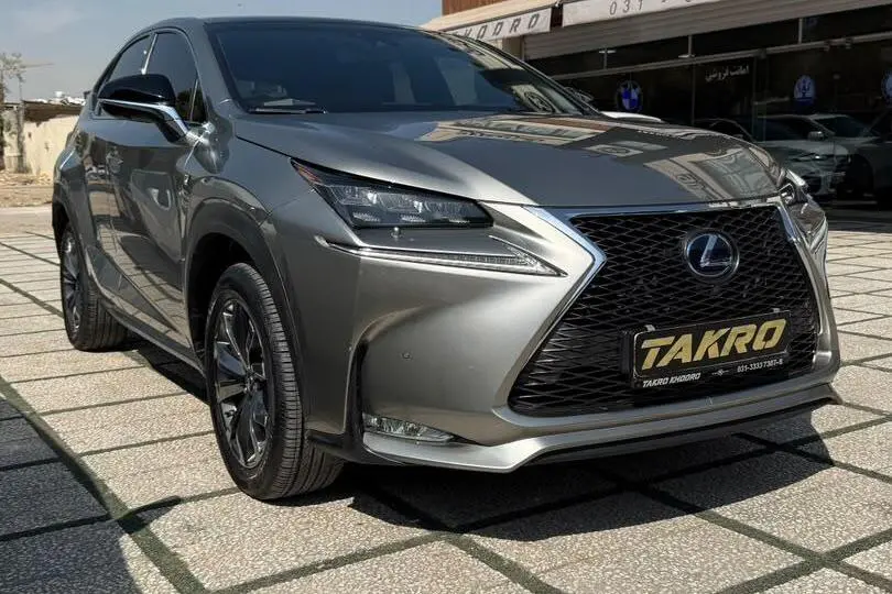 لکسوس،  NX