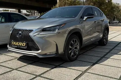لکسوس، NX