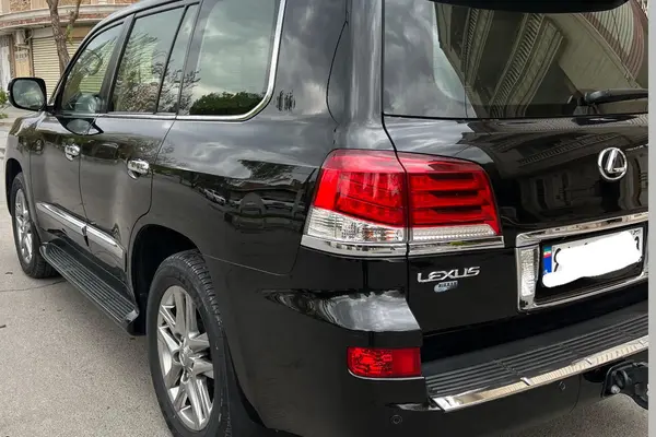 لکسوس  LX
