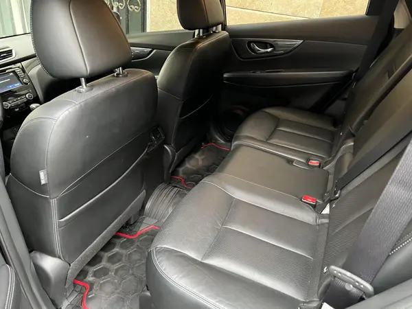 نیسان، ایکس تریل