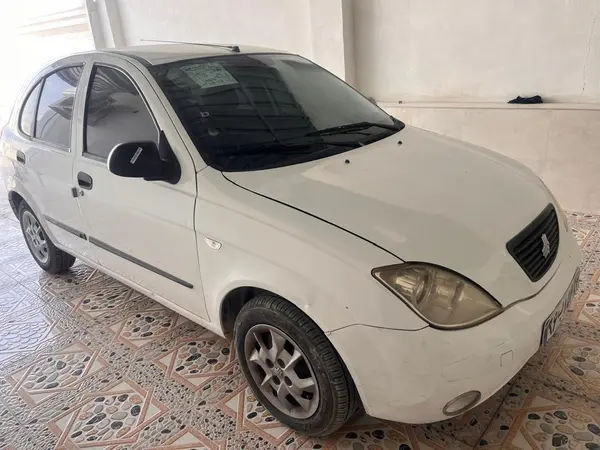 تیبا، هاچ بک