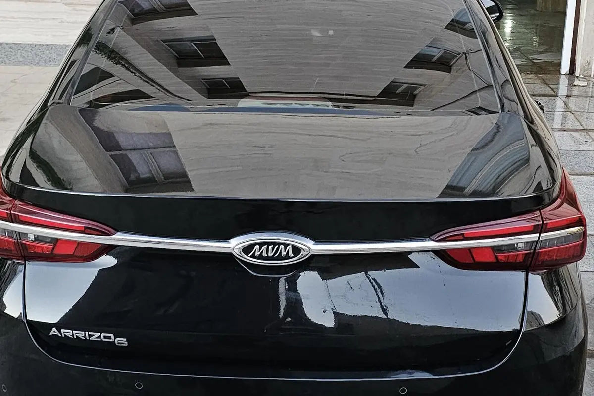 چری،  آریزو 6
