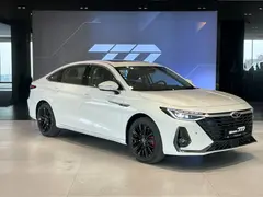 فونیکس، آریزو 8 (Z8)