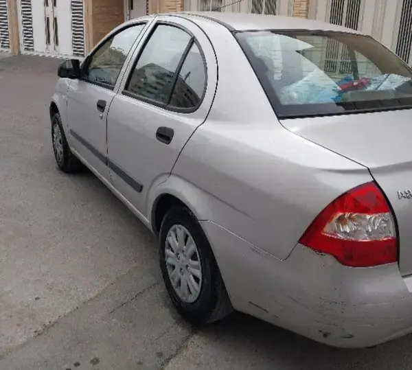 تیبا، صندوق دار