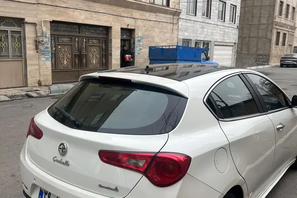 آلفارومئو، جولیتا