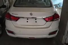 سوزوکی، سیاز