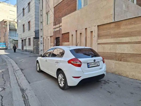 برلیانس، H320