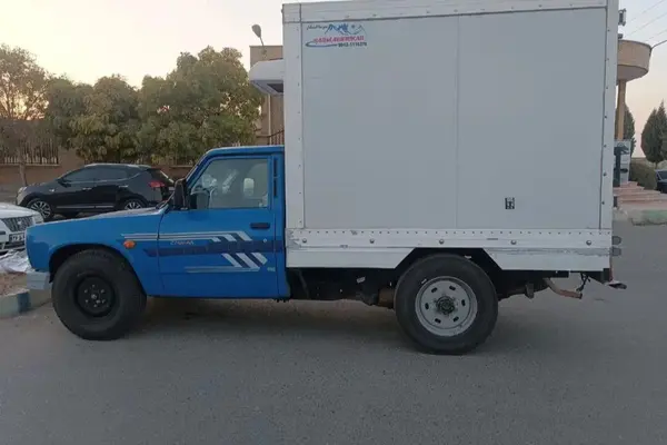 زامیاد، وانت نیسان