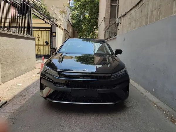 پیش فروش کی ام سی، J7