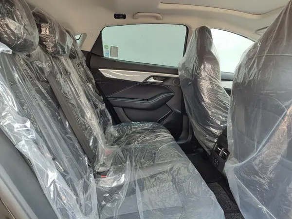 پیش فروش کی ام سی، J7